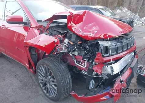 2022 Jeep Compass (Red) Edition 4X4 from USA, damaged, VIN 3C4NJDCB2NT150063